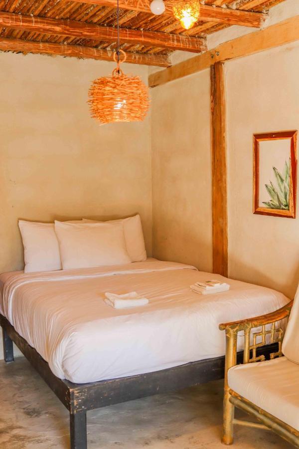Casa Mate Beachfront Hotel 3*