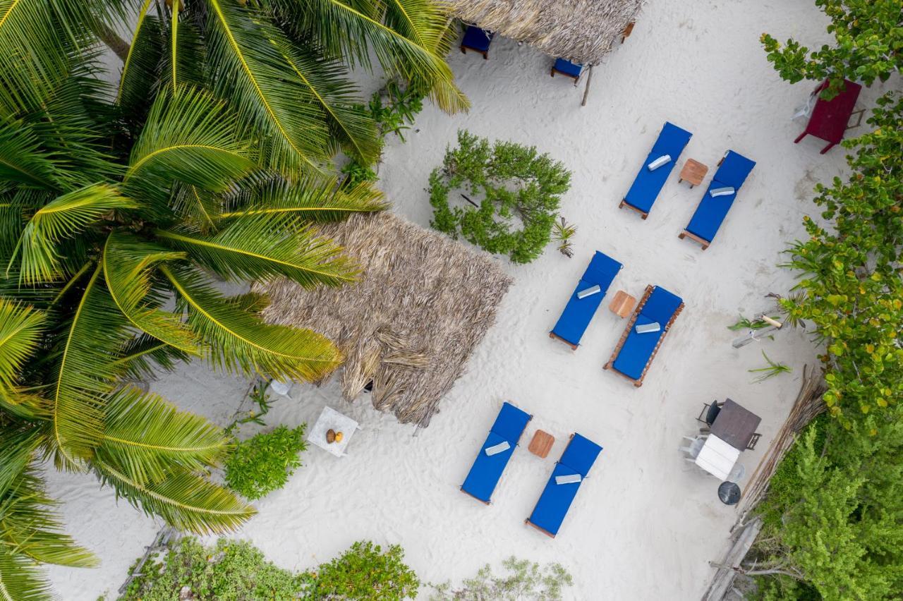 Casa Mate Beachfront 3*