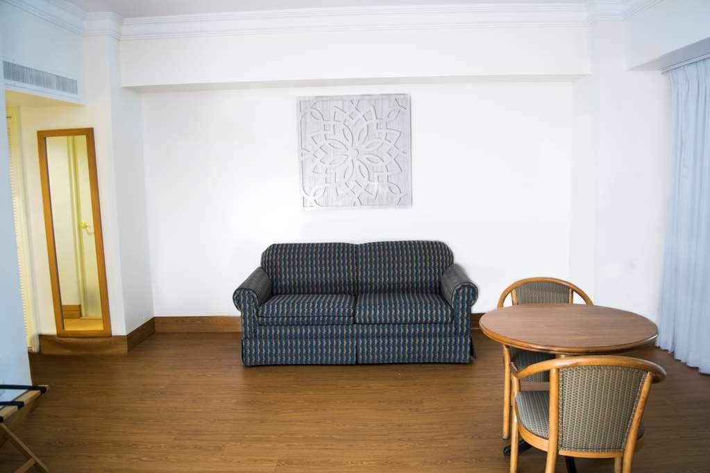 Istay Historico Hotel 4*