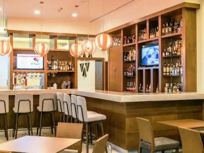 Hotel Hampton & Suites By Hilton Bajio 3*