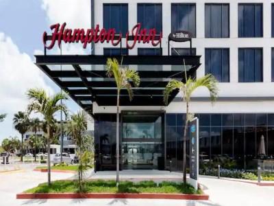 Hampton By Hilton Cumbres Cancun