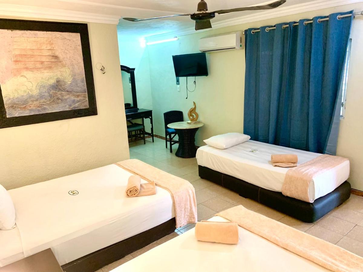 Hotel River