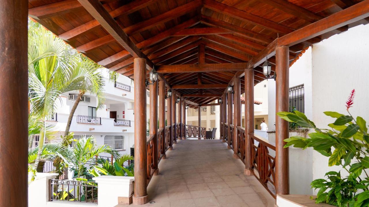 Tropicana Hotel