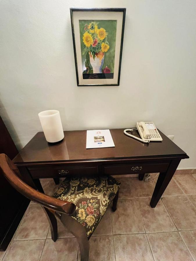 Hotel Hacienda Laureles 5*