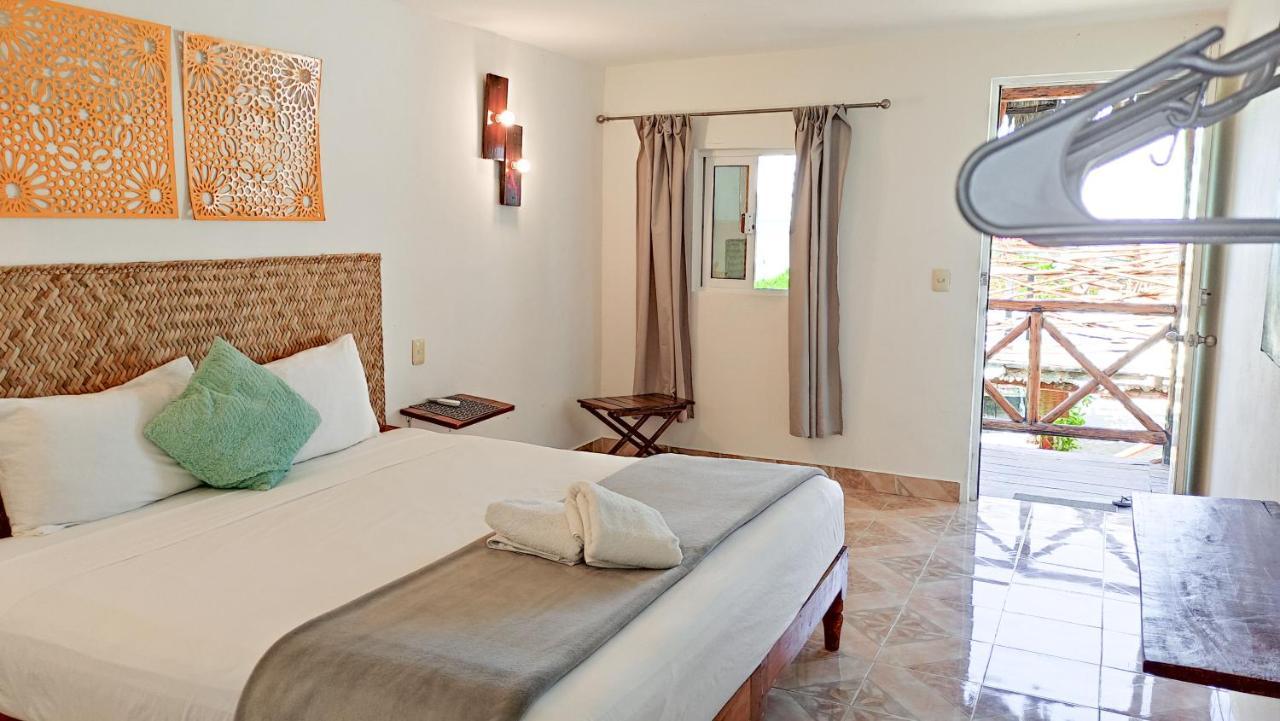 Blatha Tropical Isla Holbox