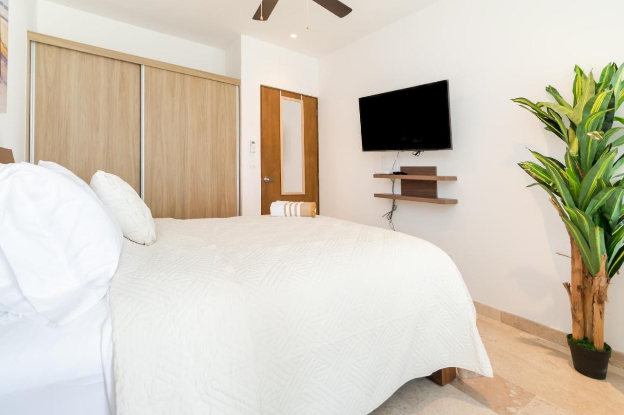 Holiday home Modern And Cozy 1br With Views.