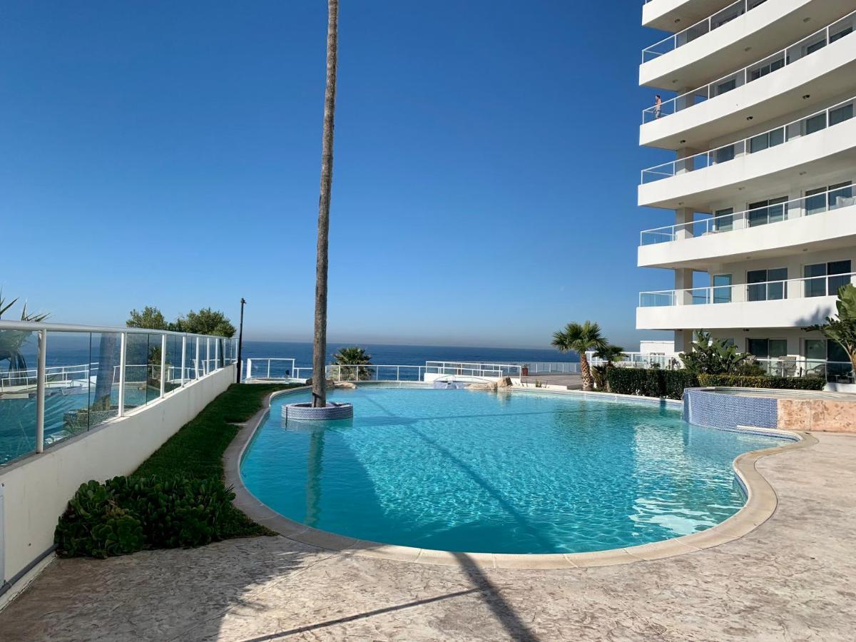 Beachfront 4 Bedroom Penthouse - Pool Steps To & Mins To Downtown Apartment Rosarito