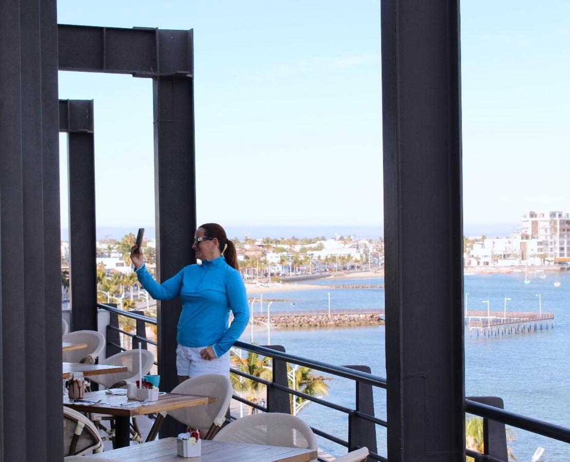 Seven Crown Malecon La Paz