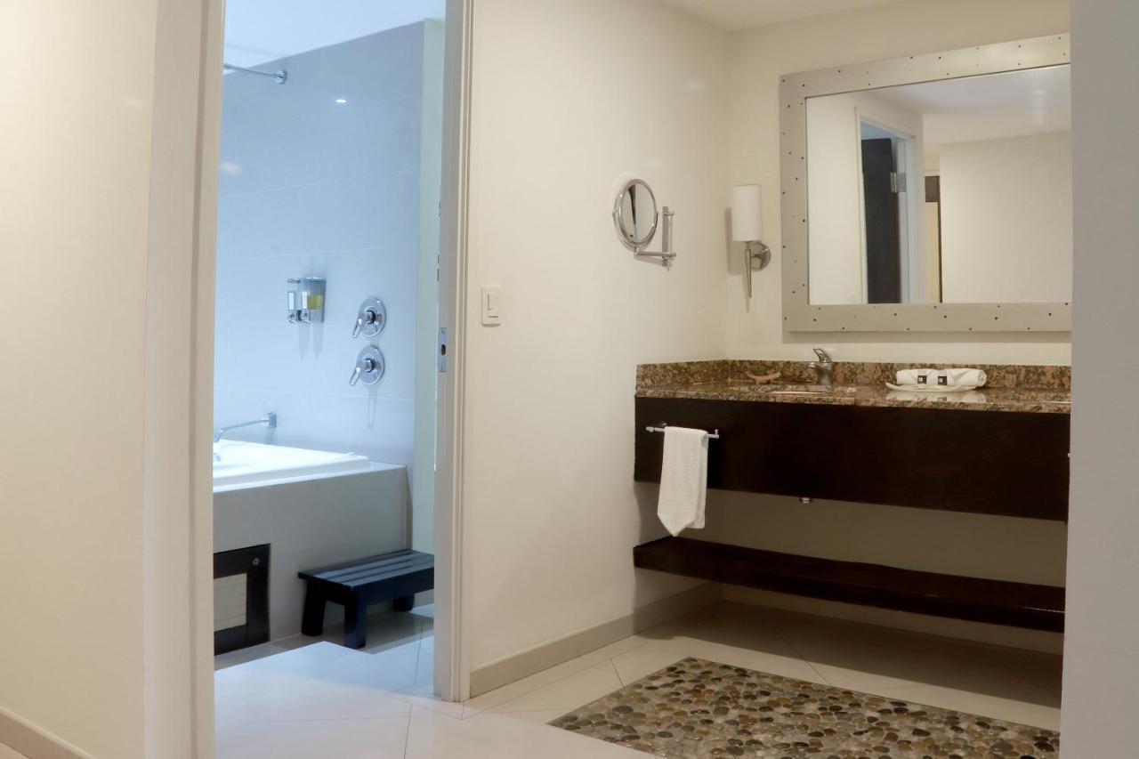 Casa Francisco Hotel 4*