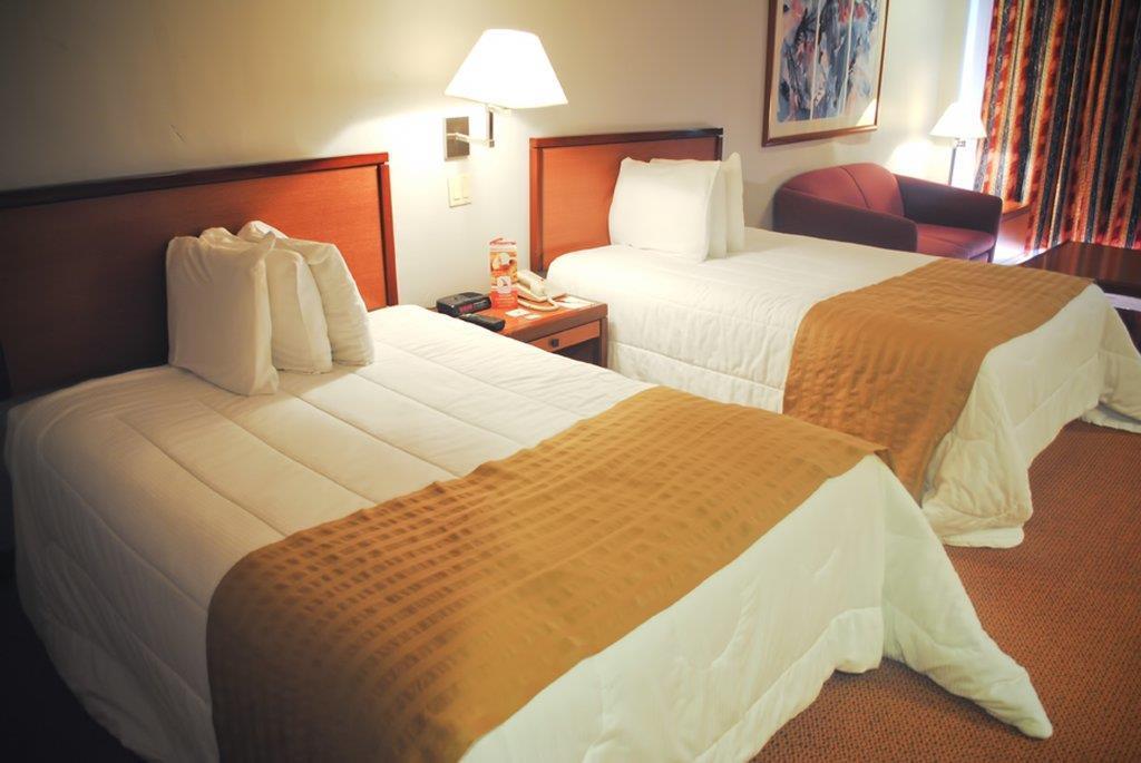 Coral & Marina Hotel
