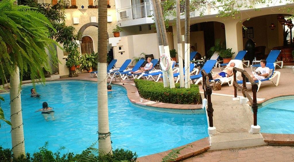Hotel Arcos 3*