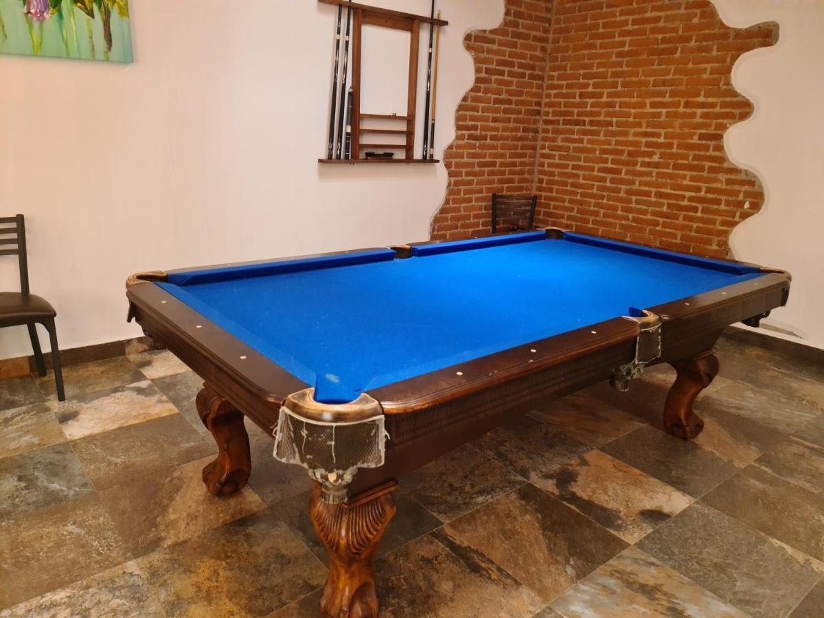Inn Angeles Hospederia & Sociales