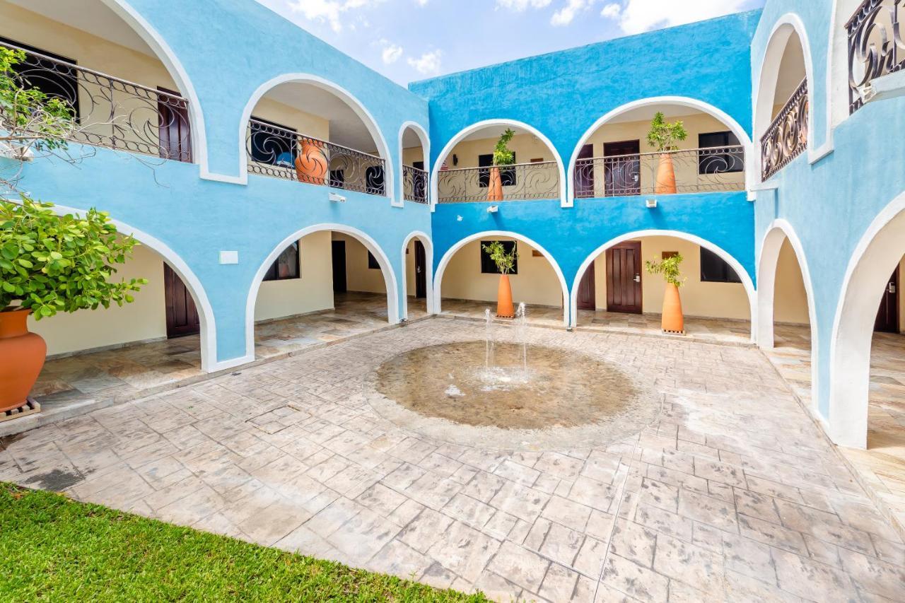 Hacienda Aeropuerto Hotel