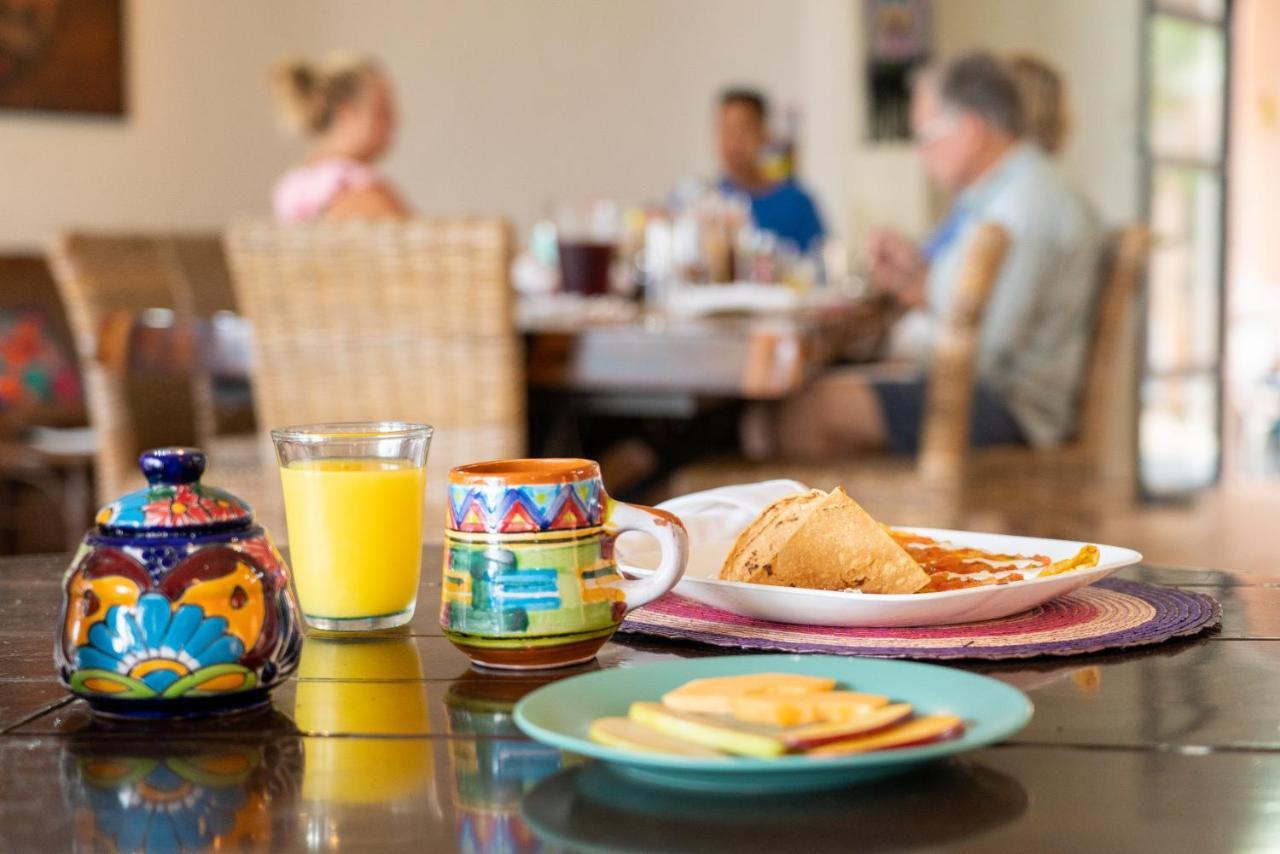 Bed & Breakfast Casa Kootenay Waterfront Bnb