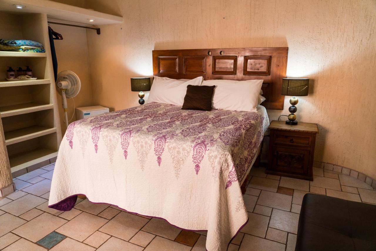 Bed & Breakfast Casa Kootenay Waterfront Bnb La Paz