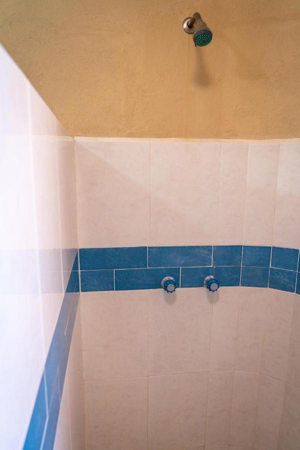 Casa Kootenay Waterfront Bnb 3* La Paz