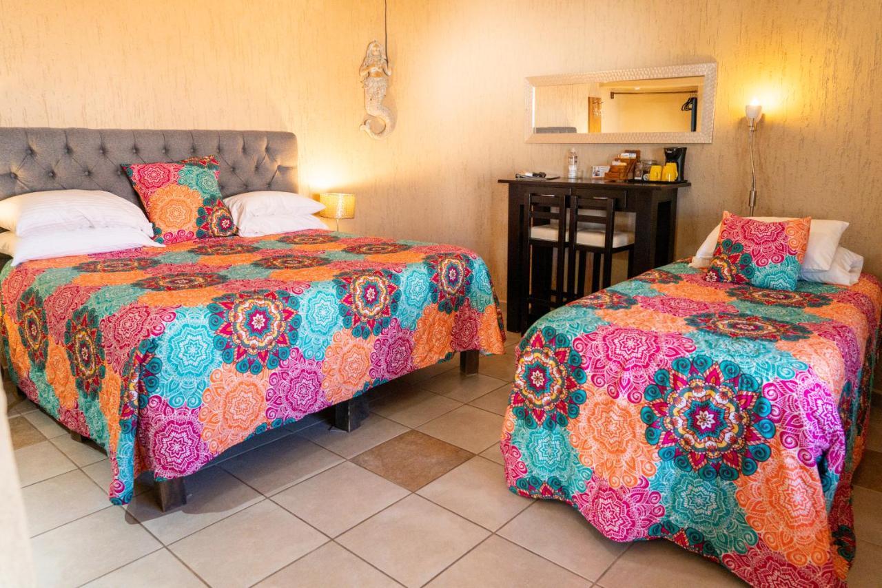 Casa Kootenay Waterfront Bnb 3* La Paz