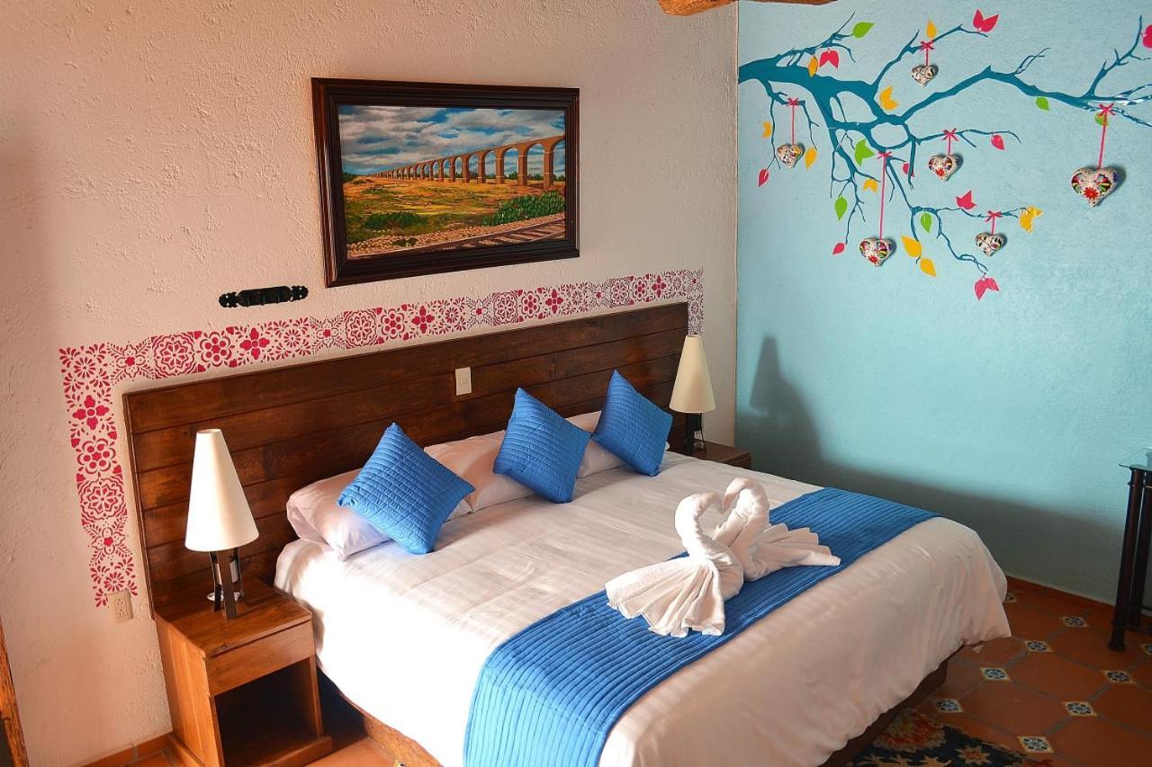 La Casona Piramides Hotel