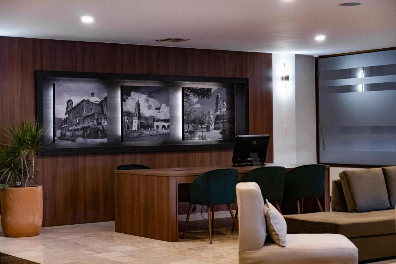 Western Plaza Florida & Tower Hotel 3*