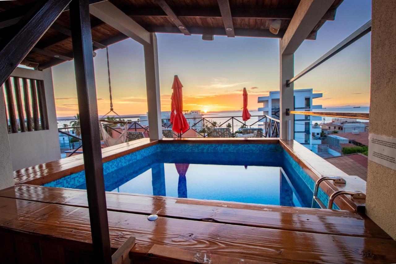 Bed & Breakfast Flores *