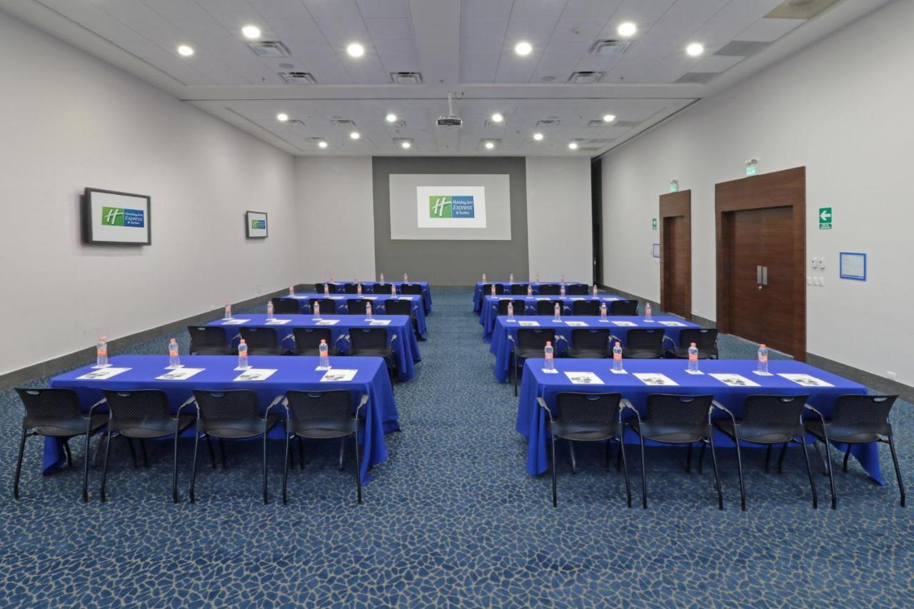 Express & By Ihg