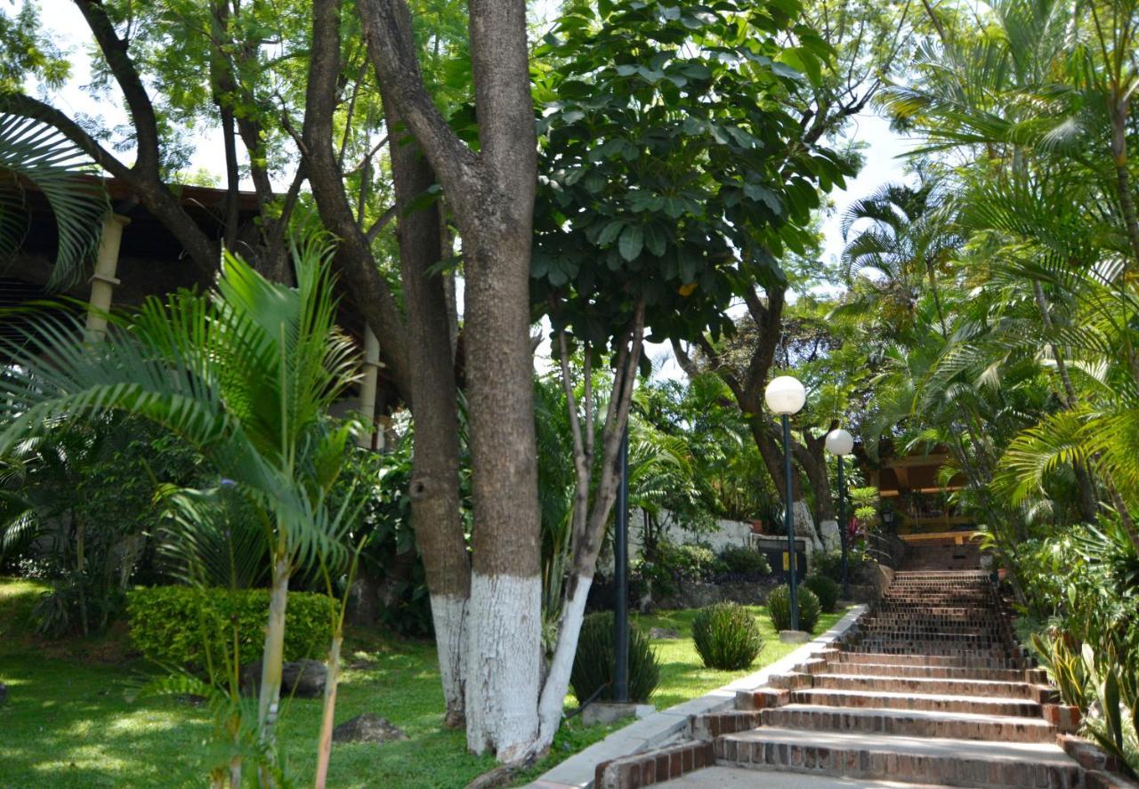 Coral Cuernavaca & 4* Temixco