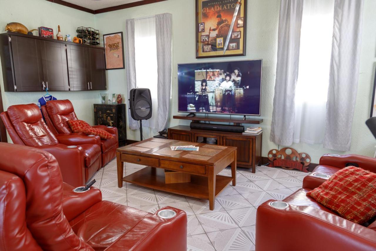 Bed & Breakfast Playa Hermosa At The