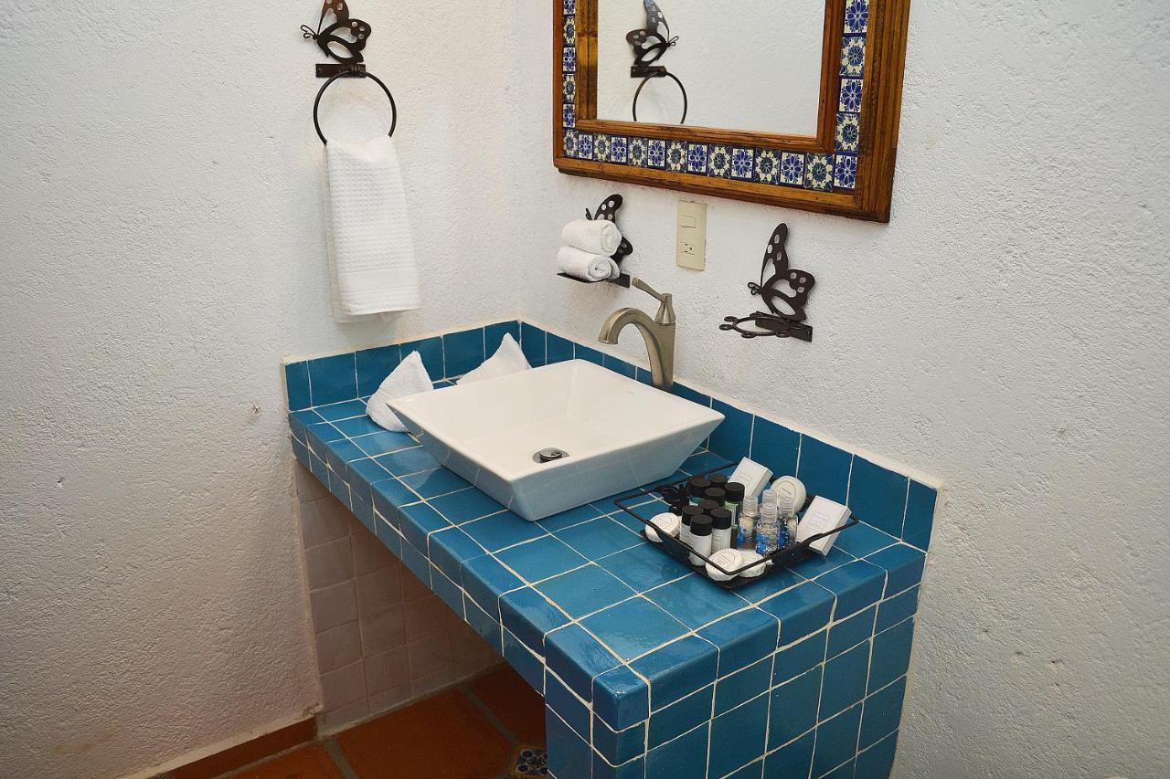 Hotel La Casona Piramides