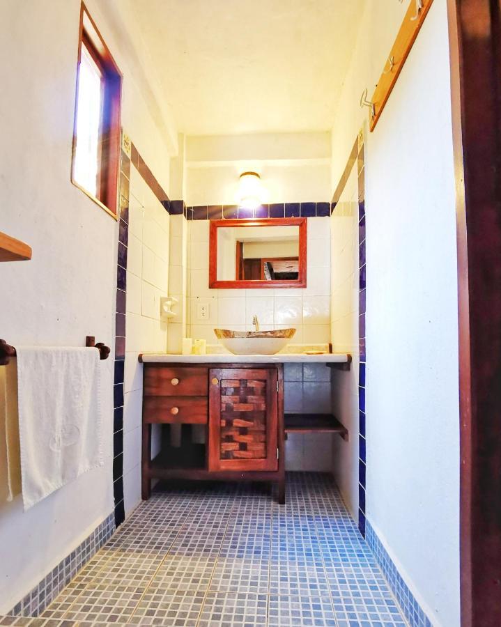 Hotel Escondida 3*
