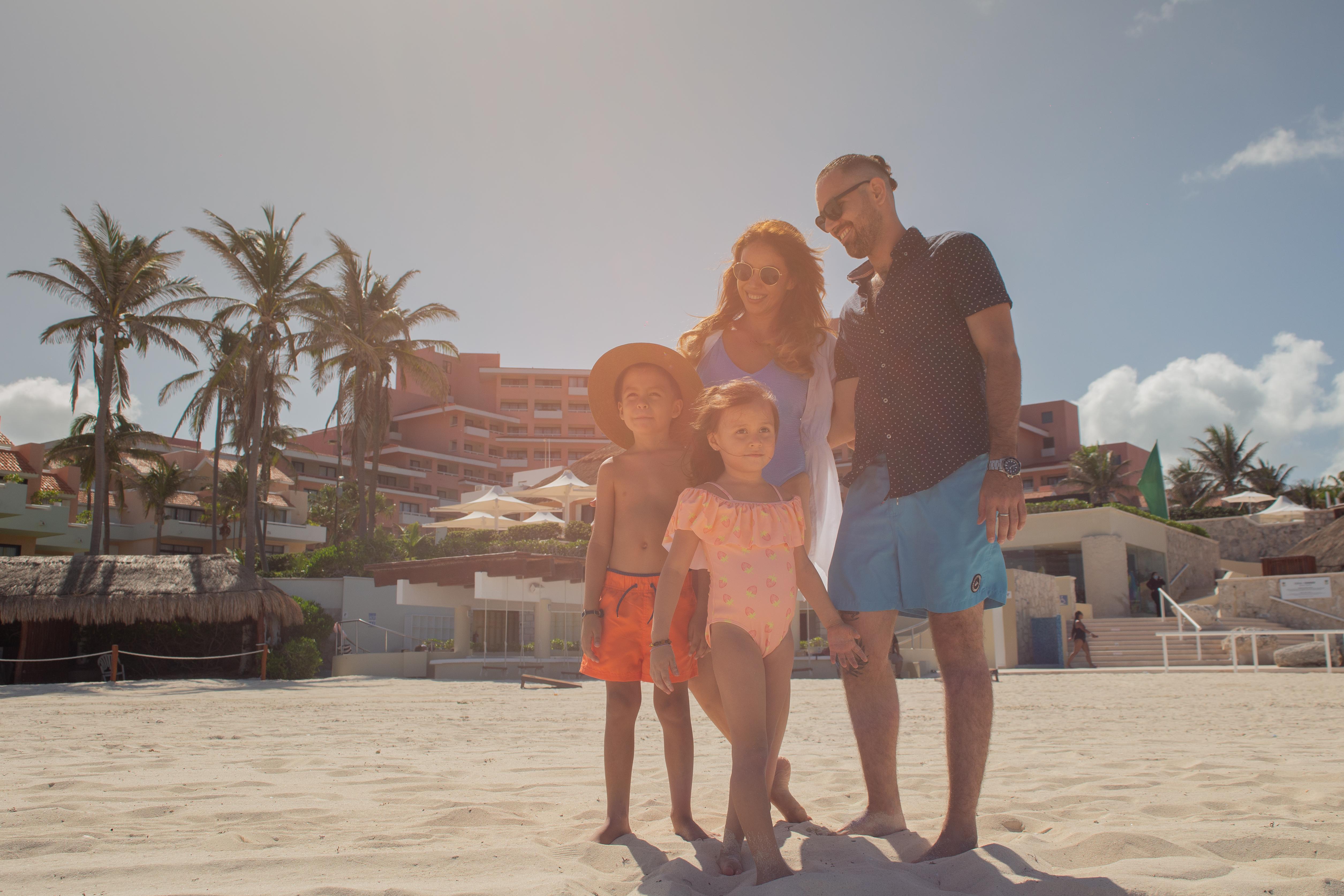 Wyndham Grand & Cancun
