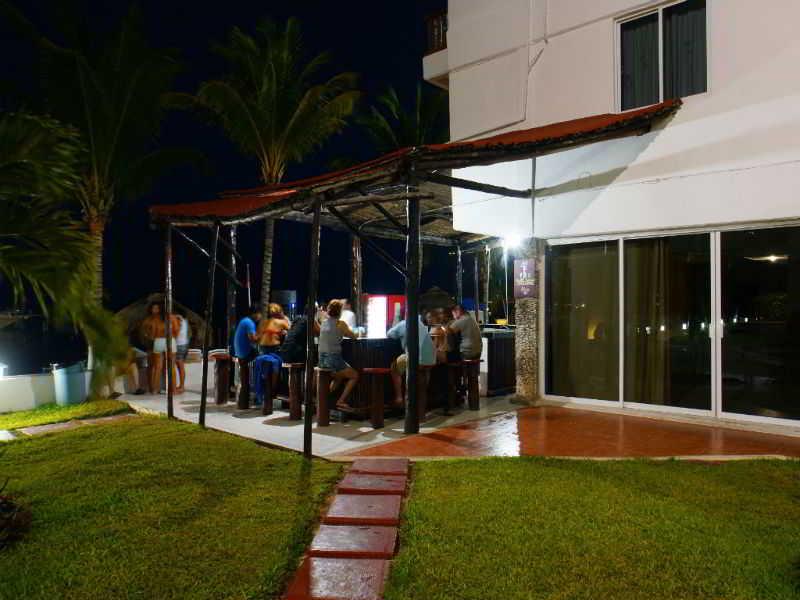 Imperial Perlas Cancun