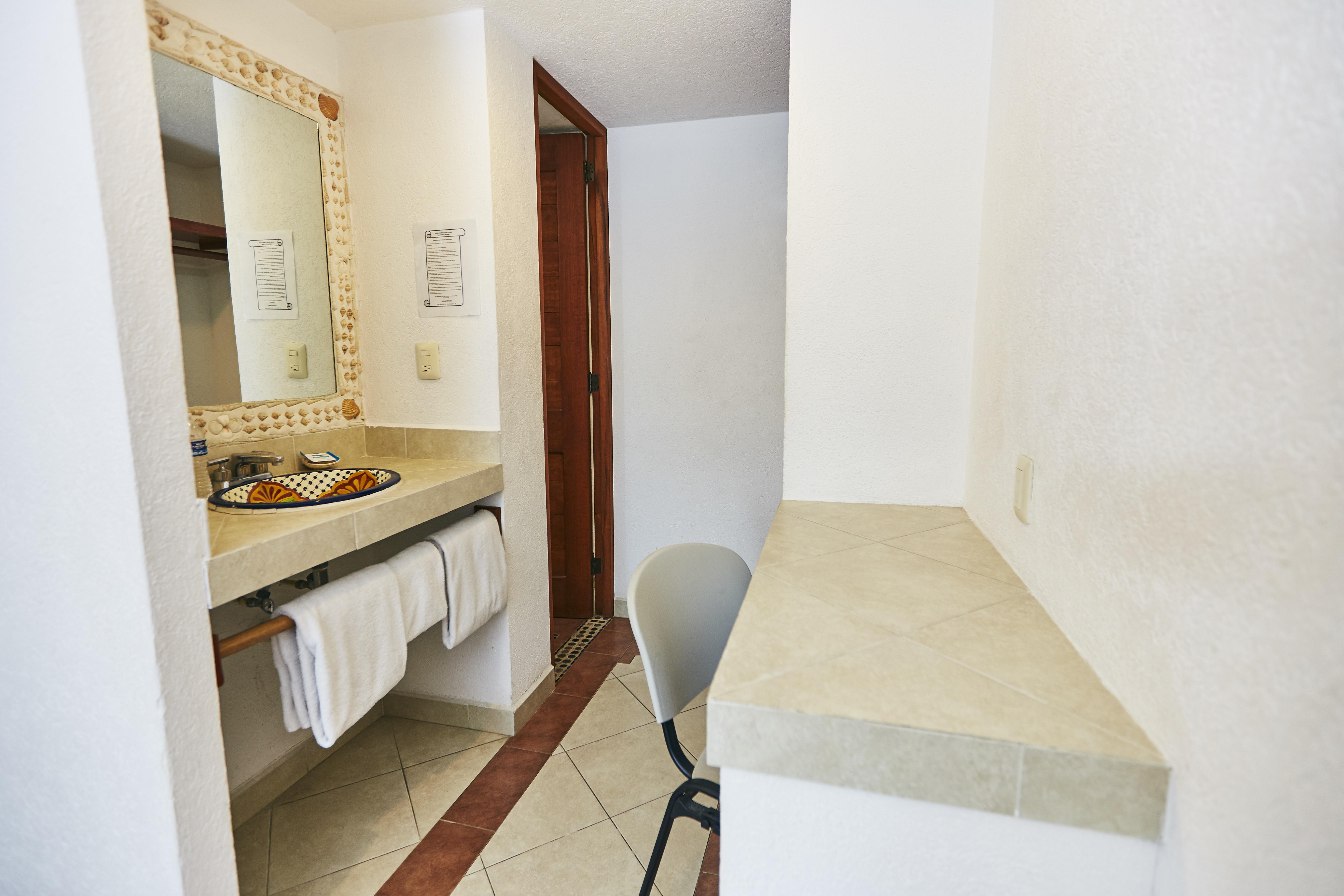 Ixtapa Plaza 3*