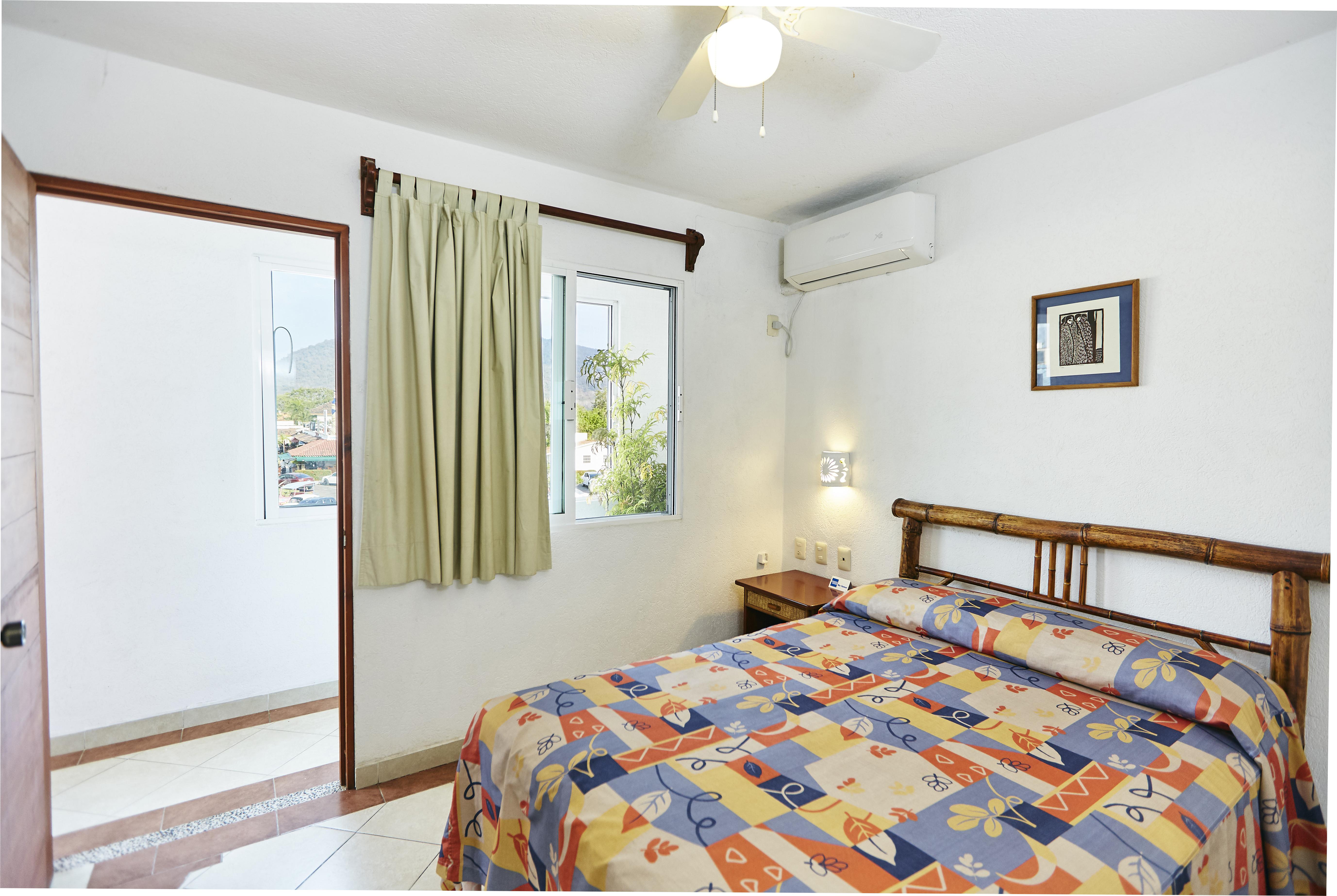 Hotel Ixtapa Plaza 3*