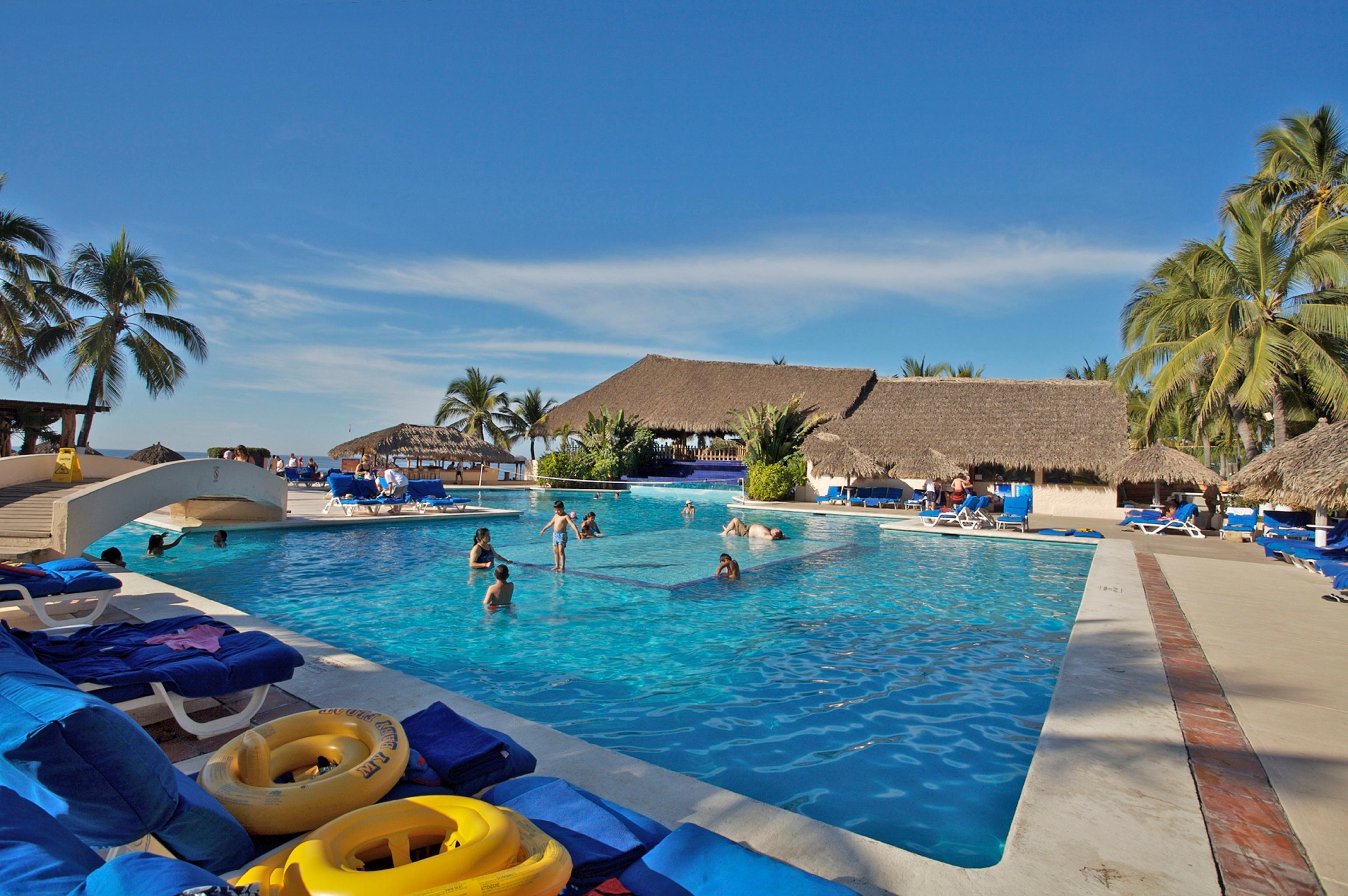 Park Royal Ixtapa 4*