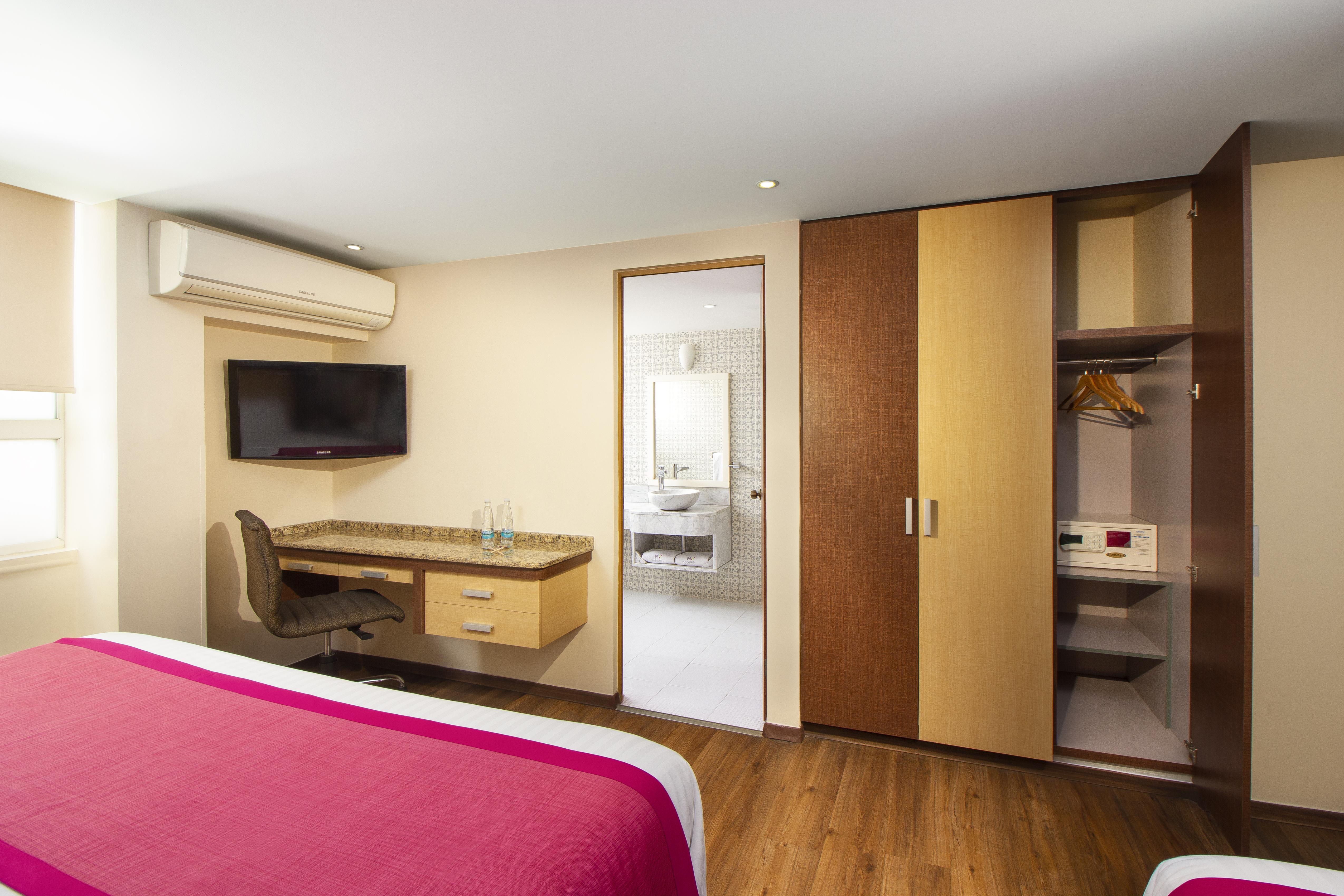 Mx Garibaldi 4*