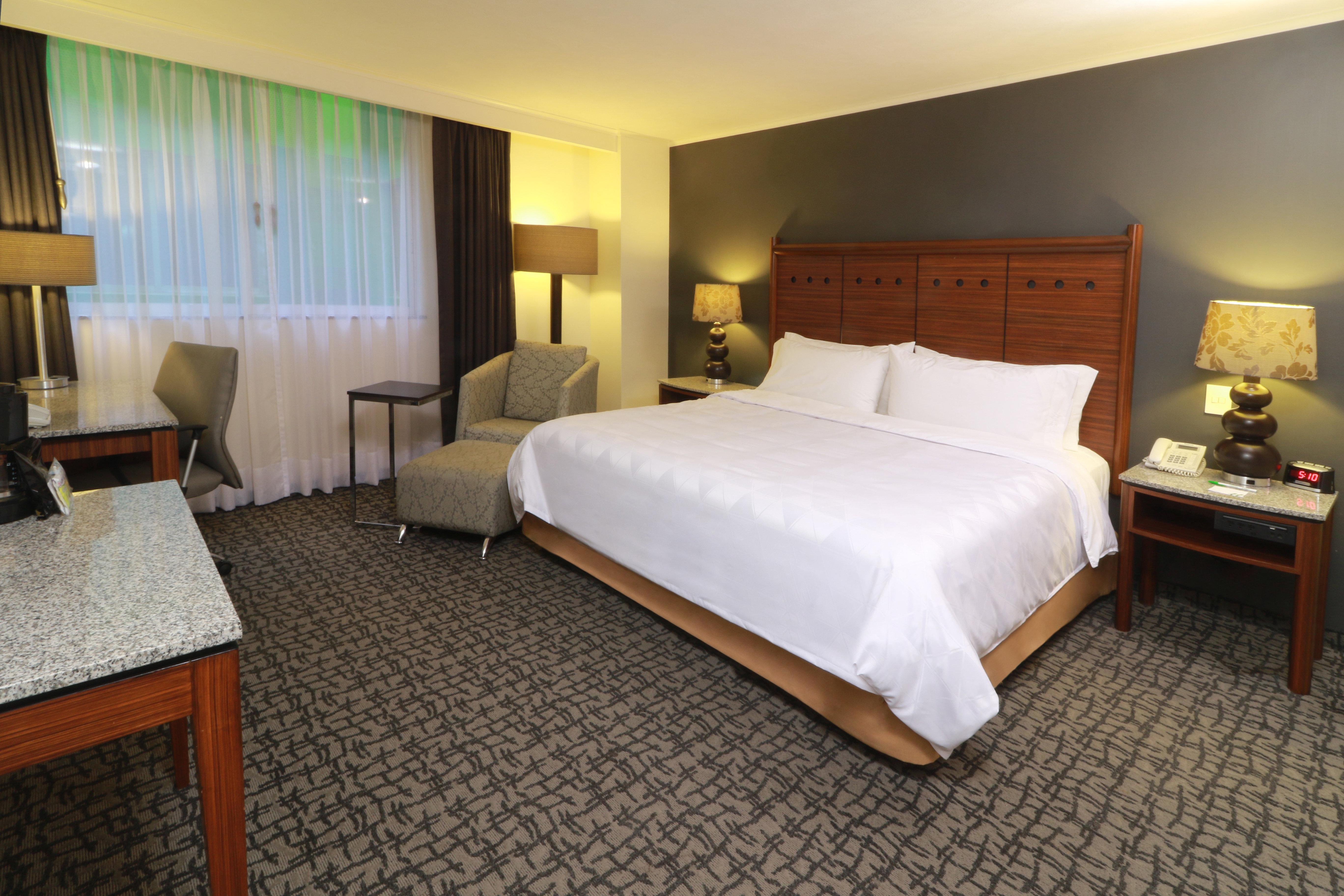 - Trade Center By Ihg 4*