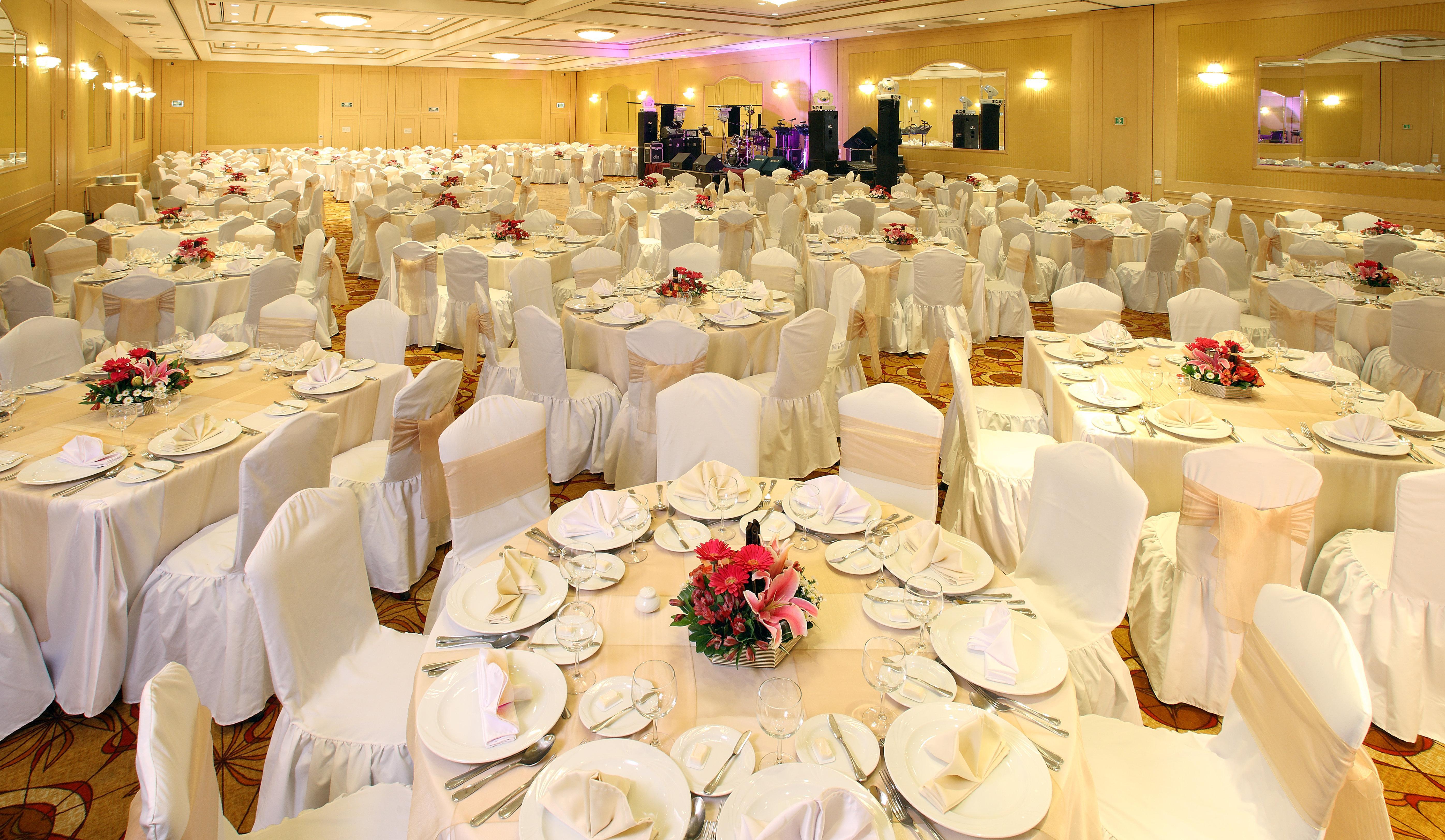 - Trade Center By Ihg
