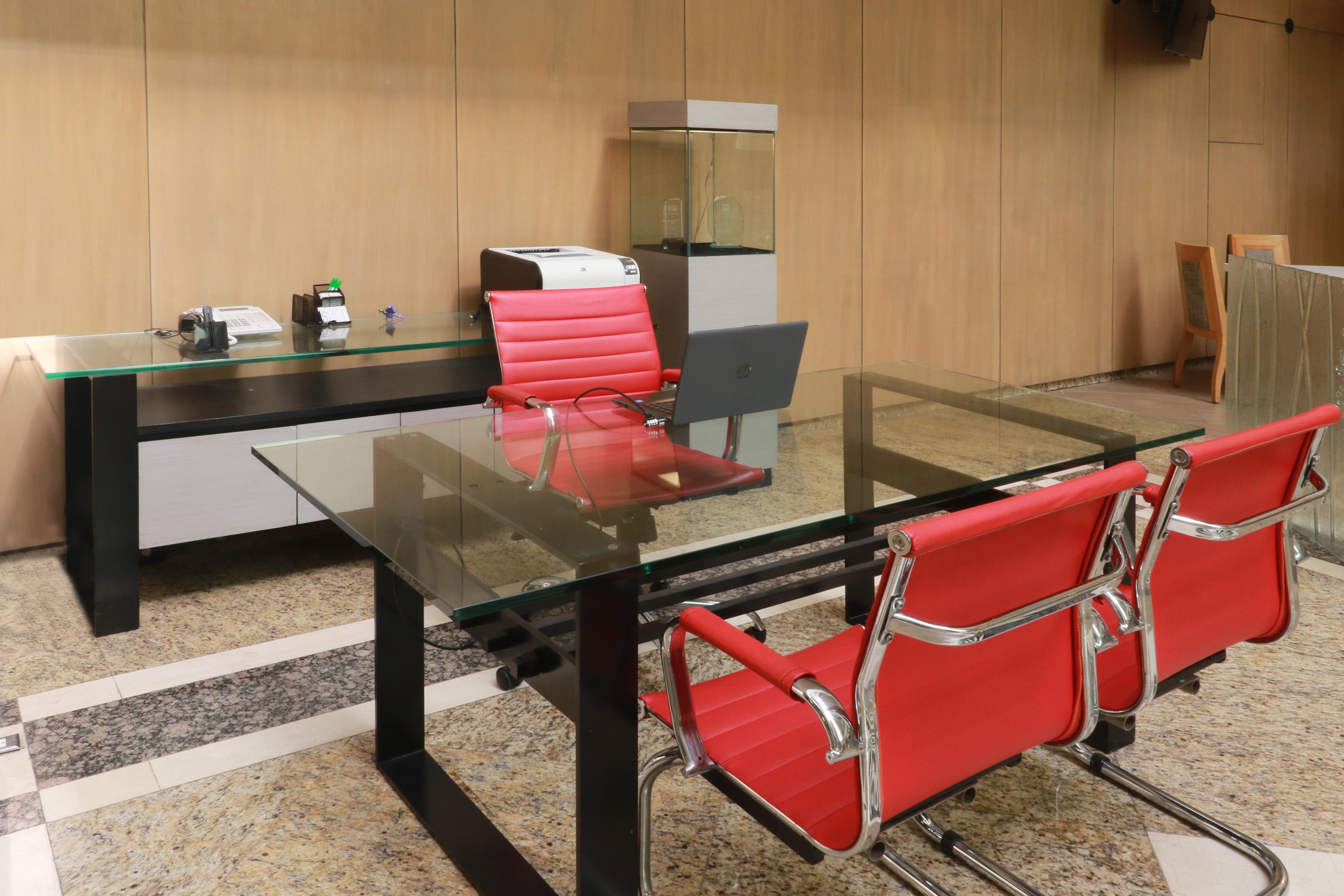 Hotel - Trade Center By Ihg 4*