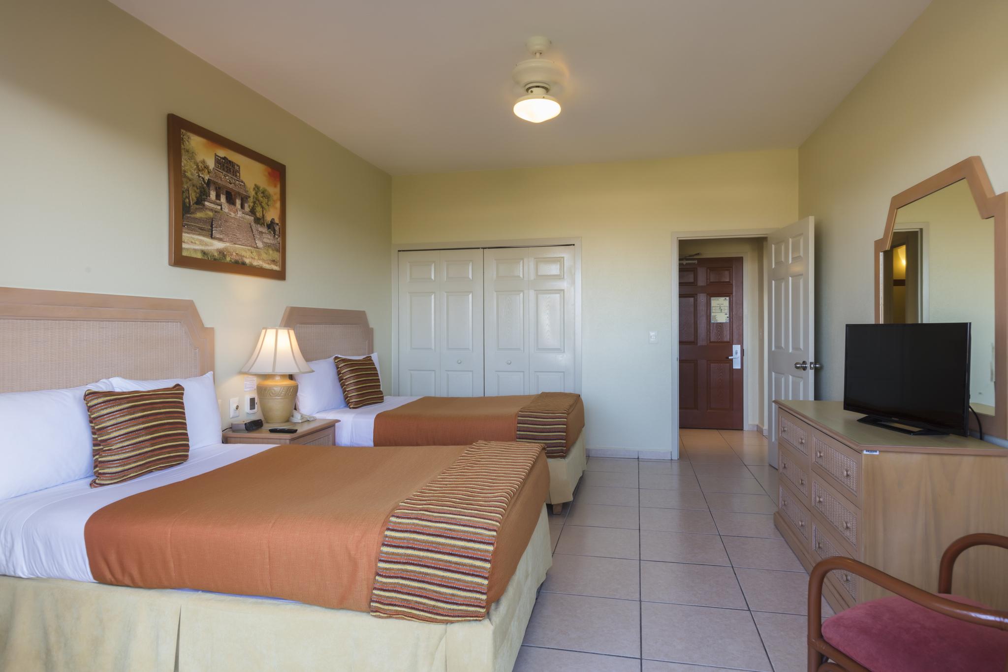 Resort Paradise Village 5*