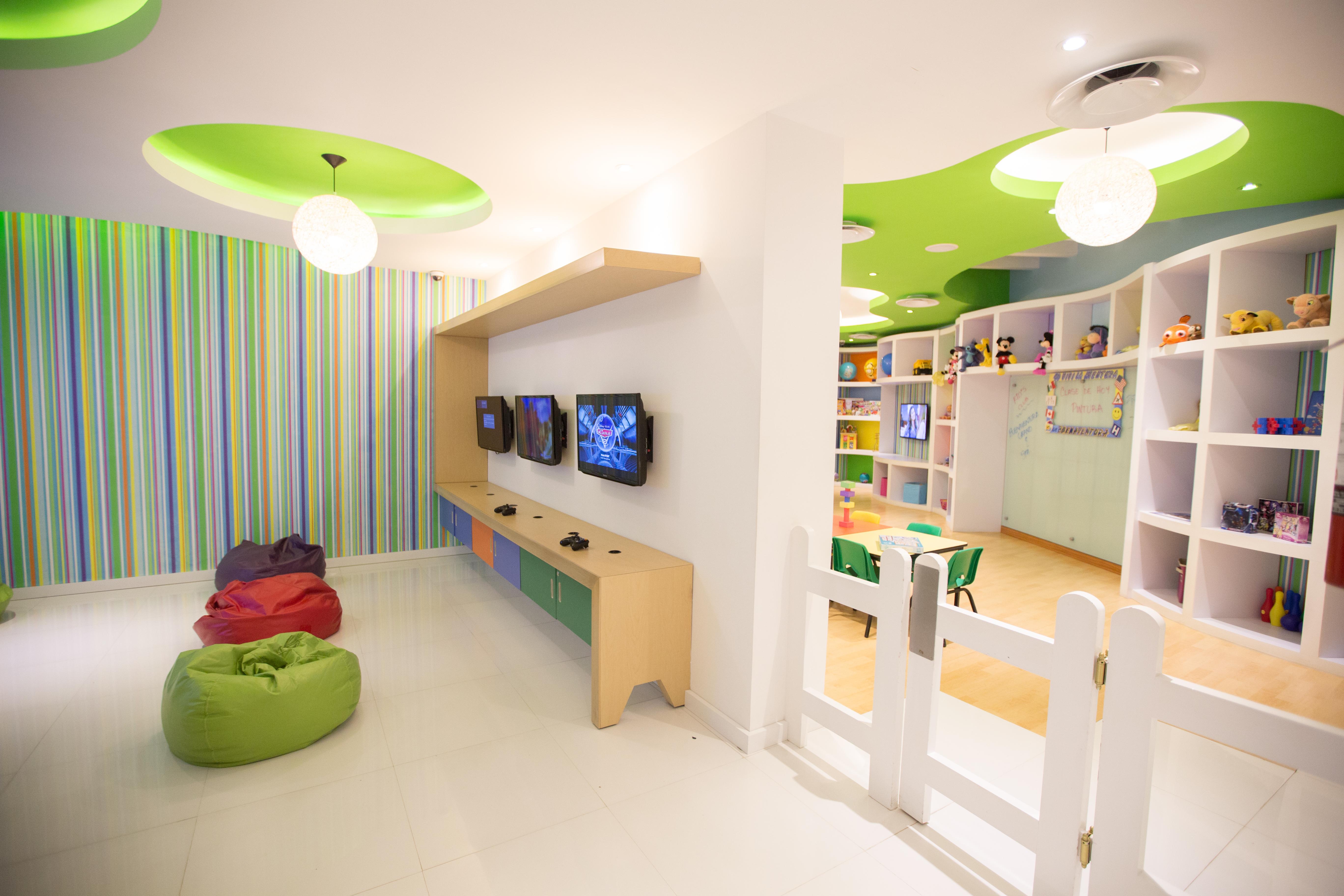 Buenaventura Grand & Great Moments Resort 4*