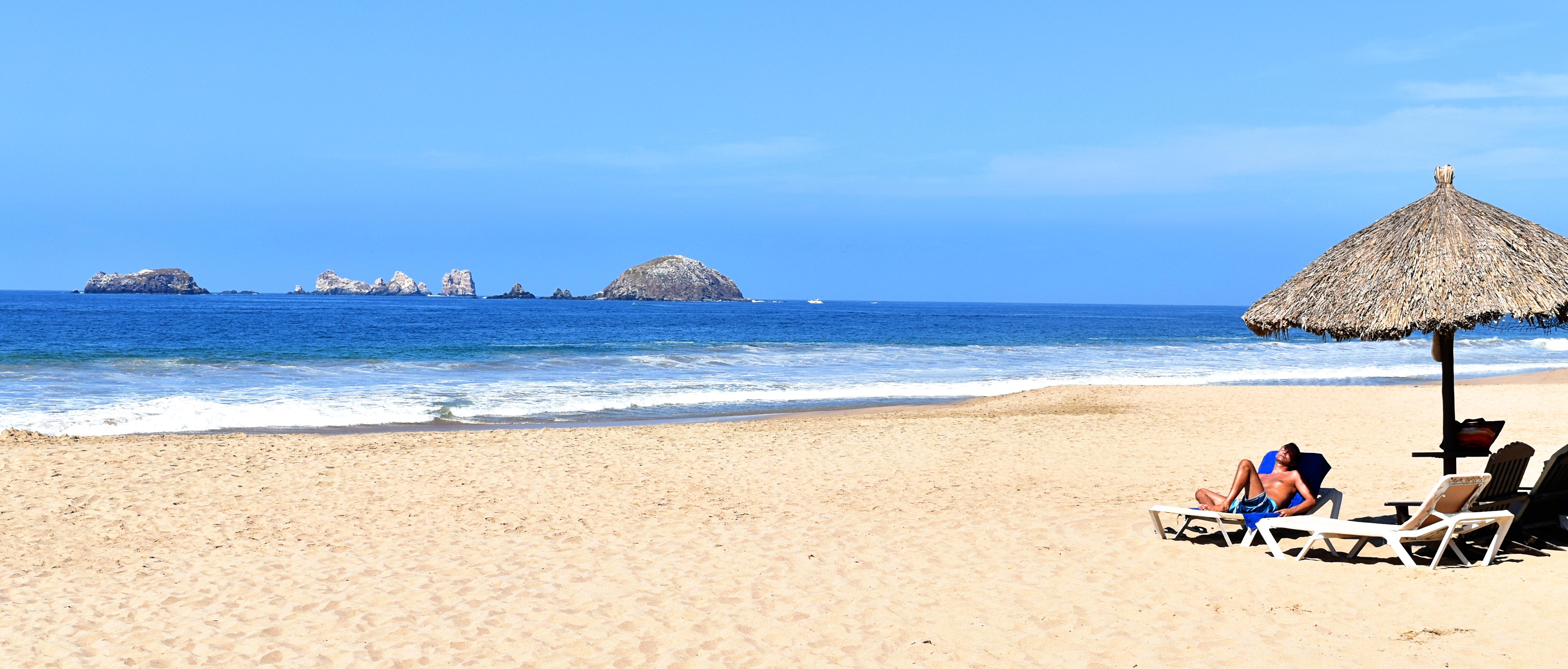 Tesoro Ixtapa Resort