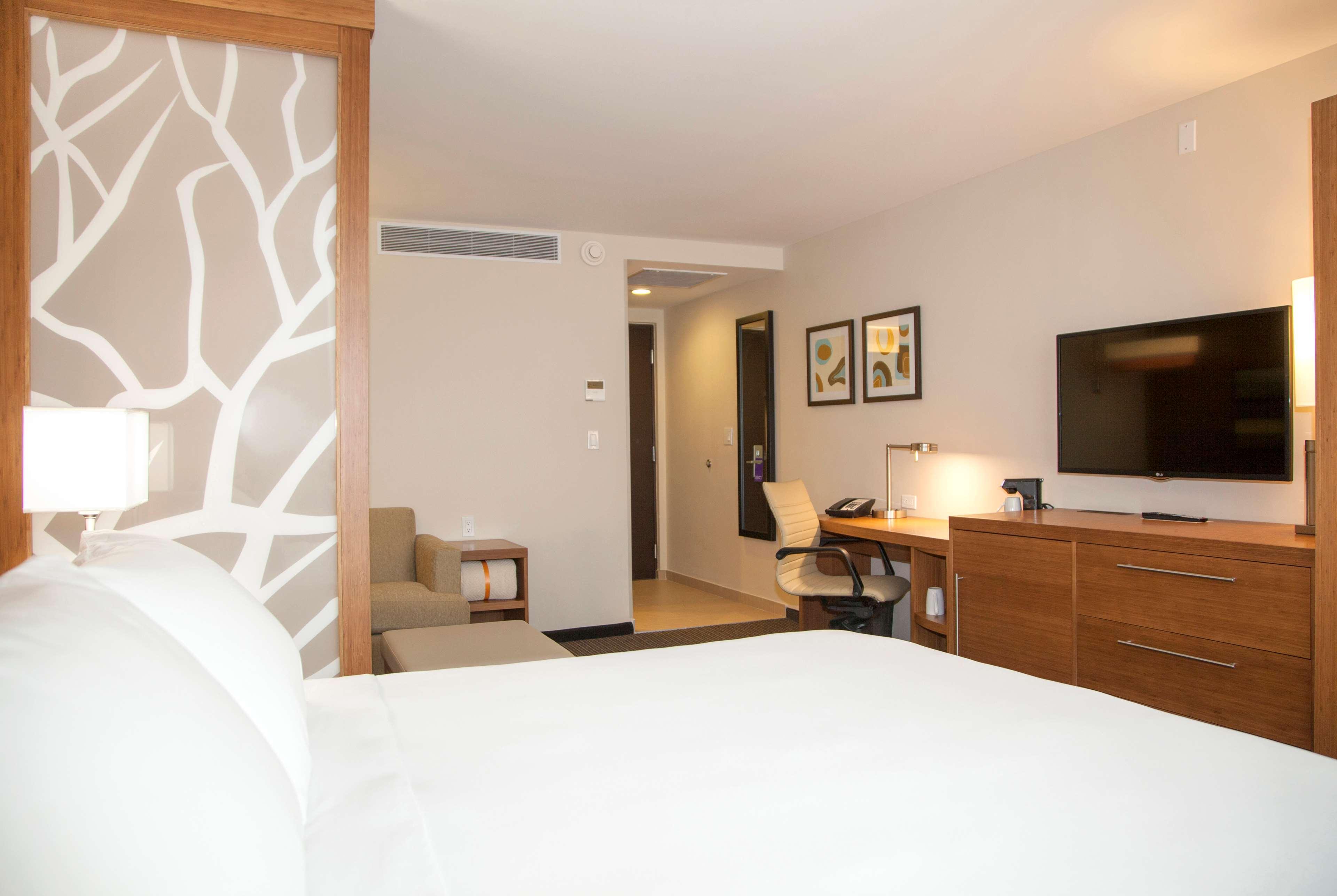 Hotel Courtyard By Marriott Baja California Sur