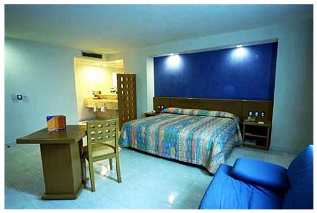 Palace 4*