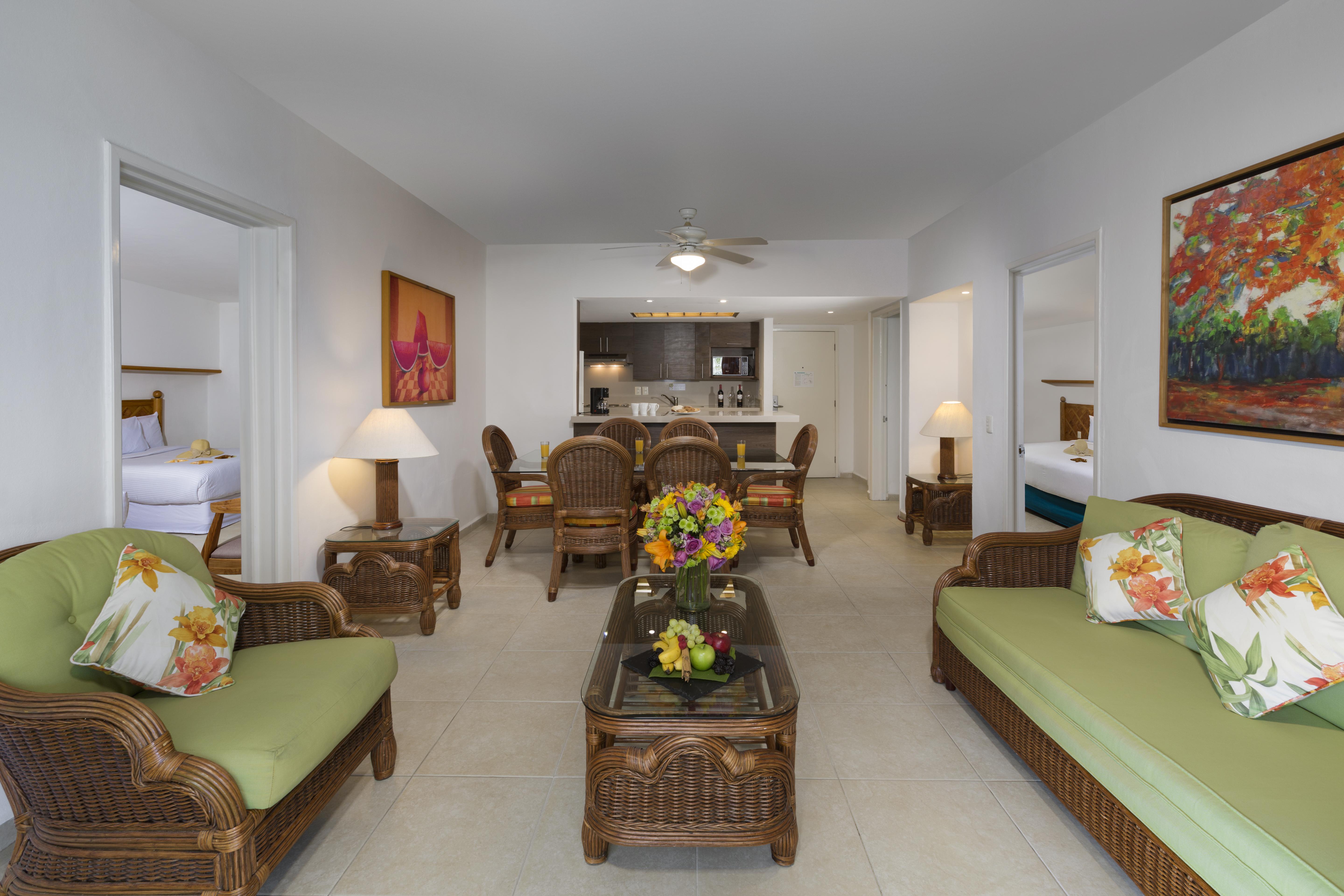 Beachscape Kin Ha & 4* Cancun