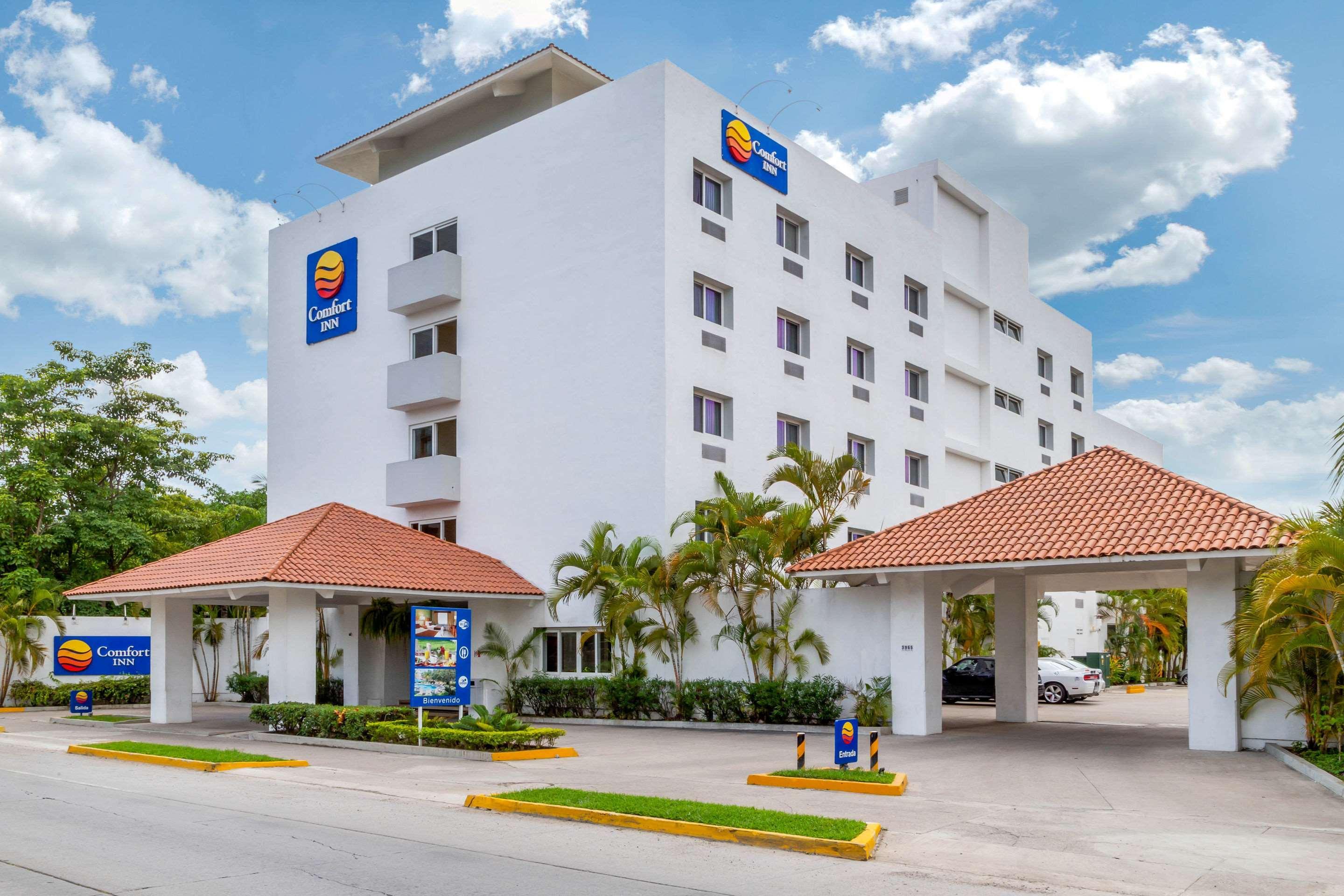 Comfort Golfside & Marina 4*