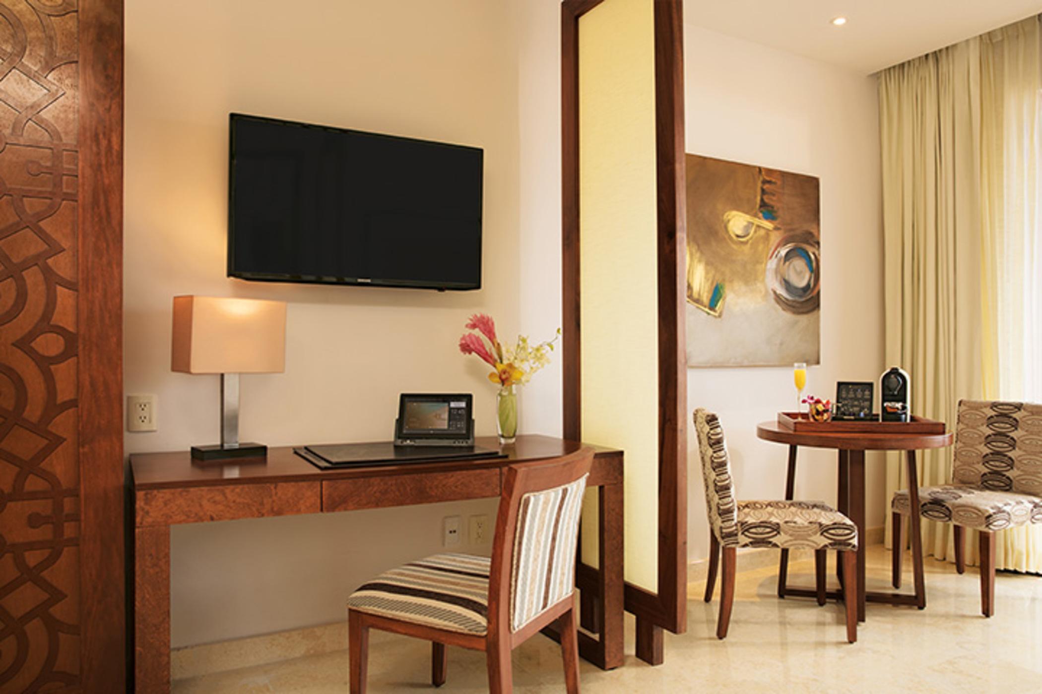 Secrets Playa Mujeres Golf & (adults Only) 5* Cancun