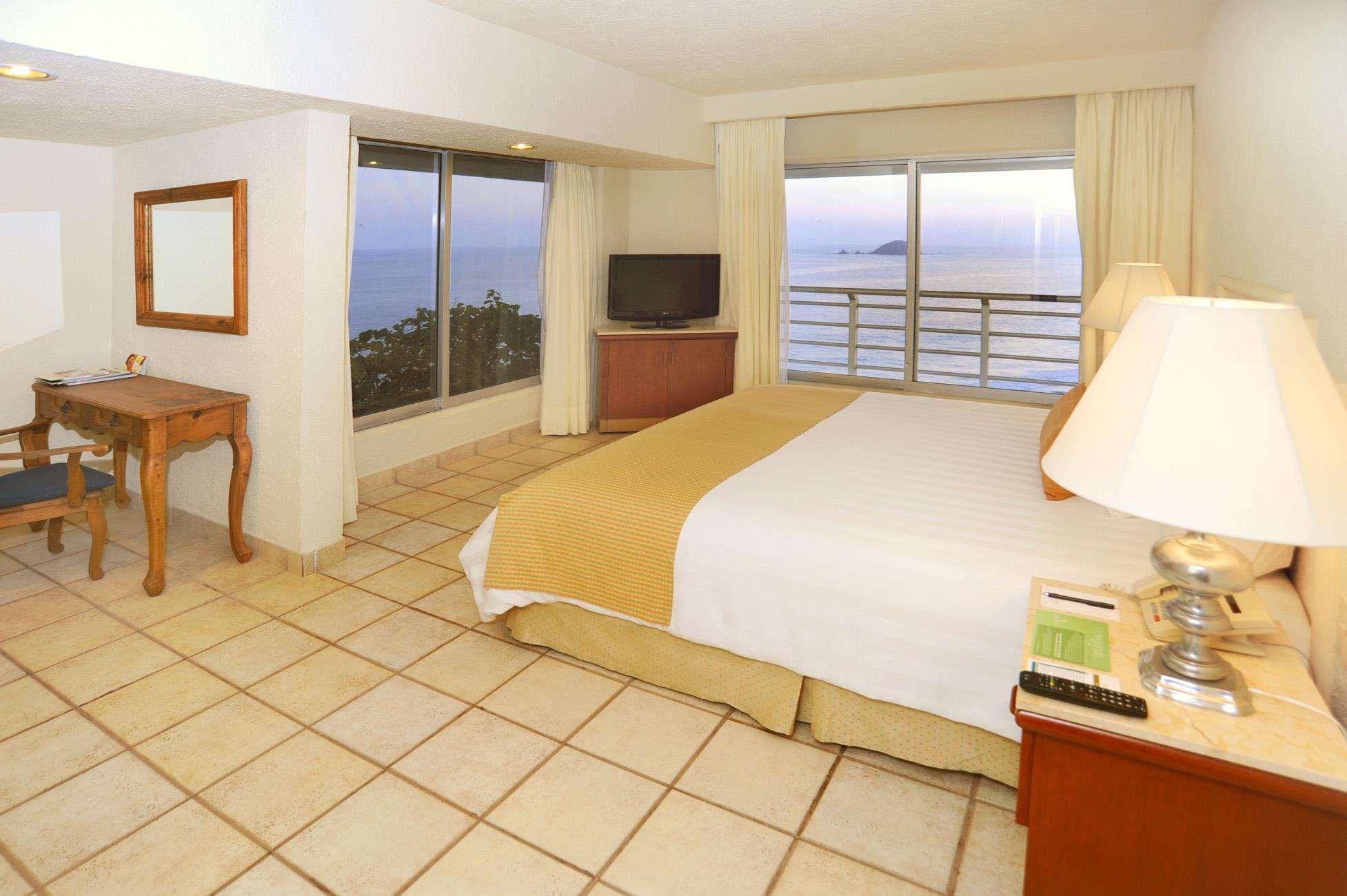 Emporio Ixtapa