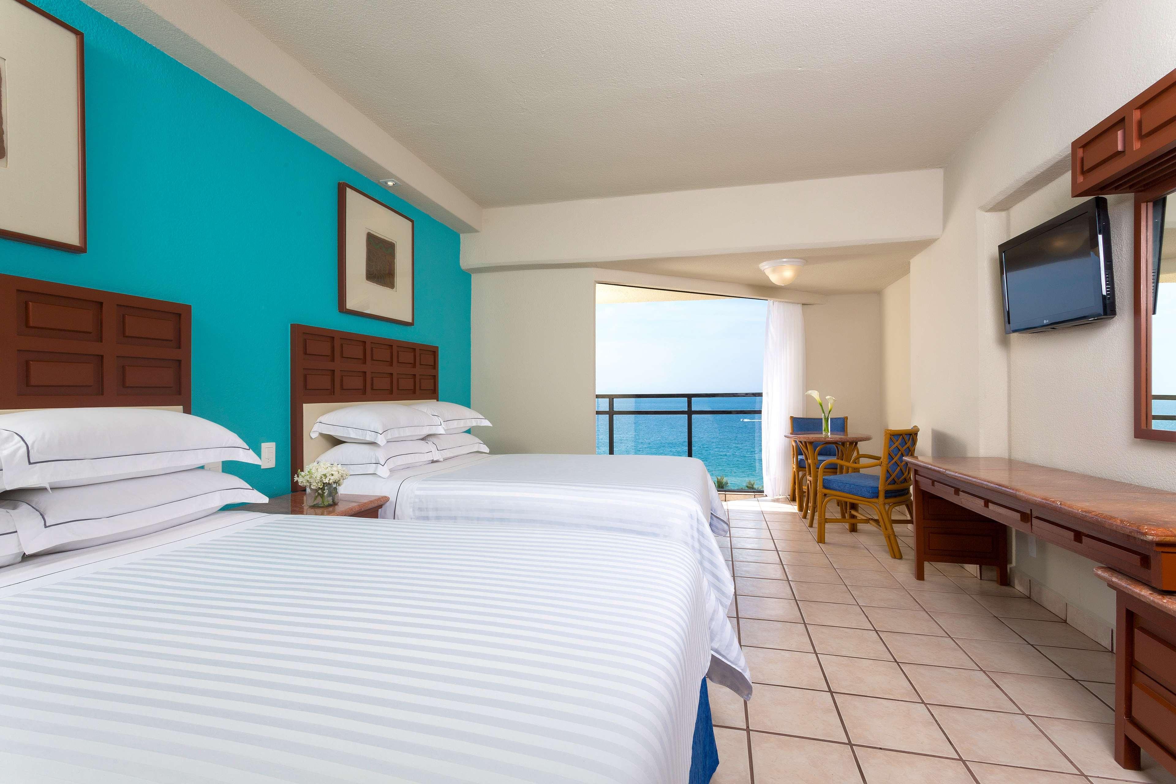 Barcelo Ixtapa Resort