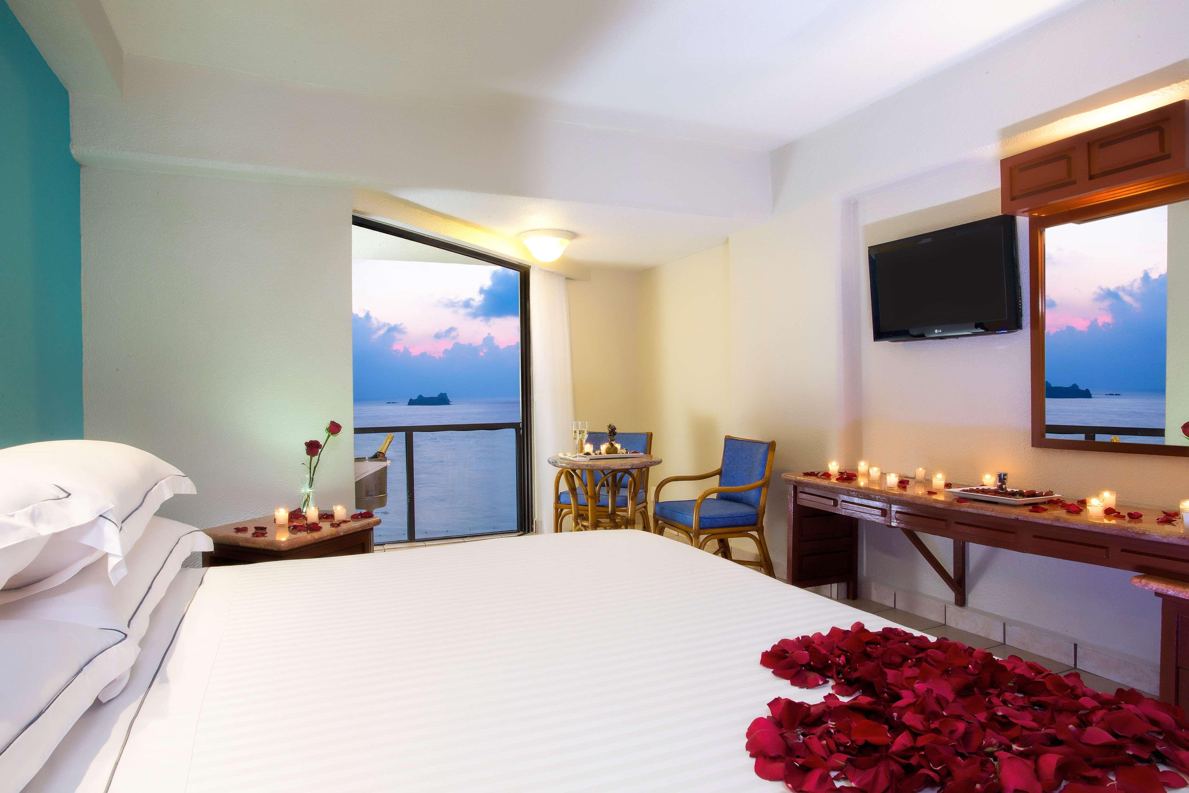 Barcelo Ixtapa Resort 5*