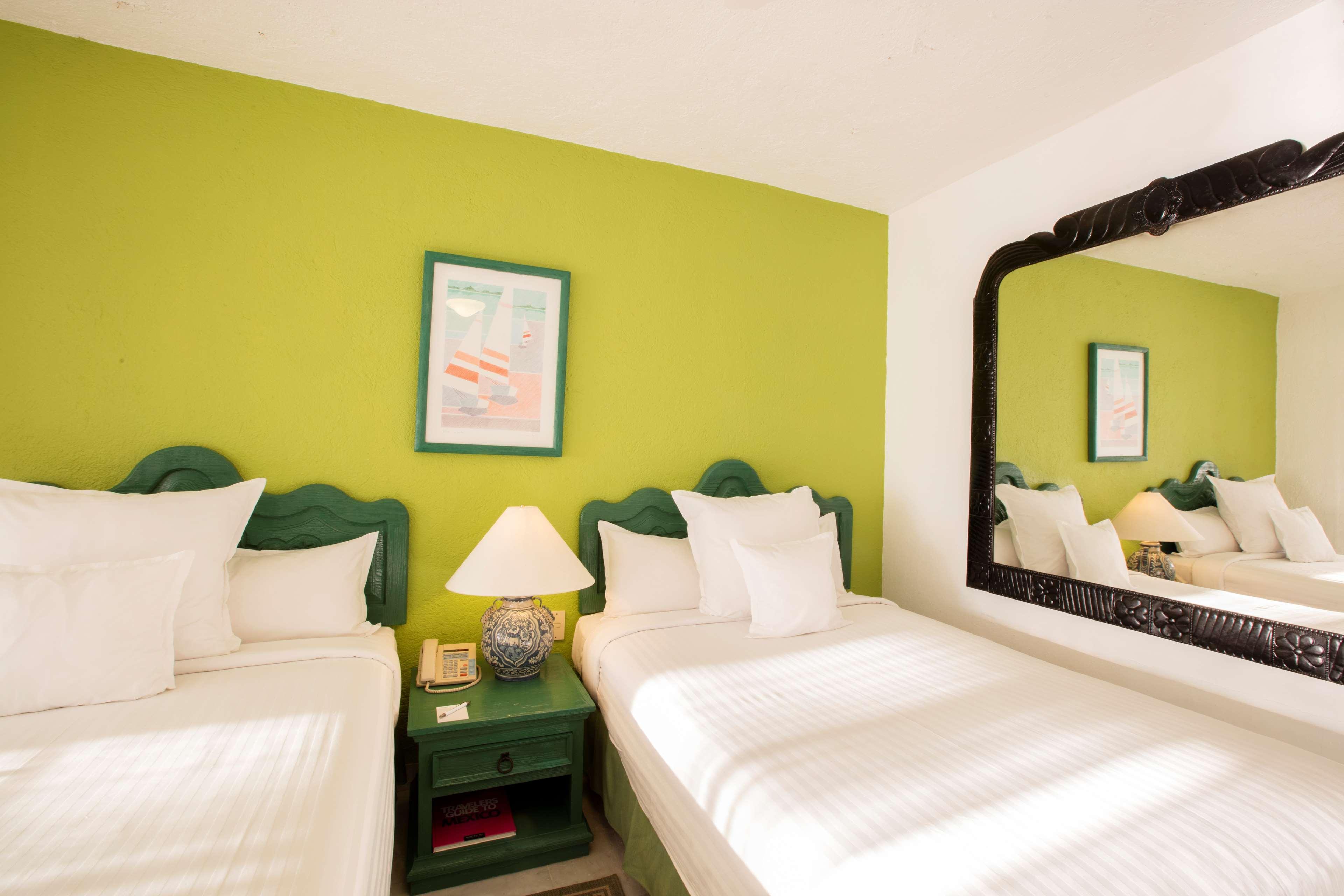 Barcelo Ixtapa 5*